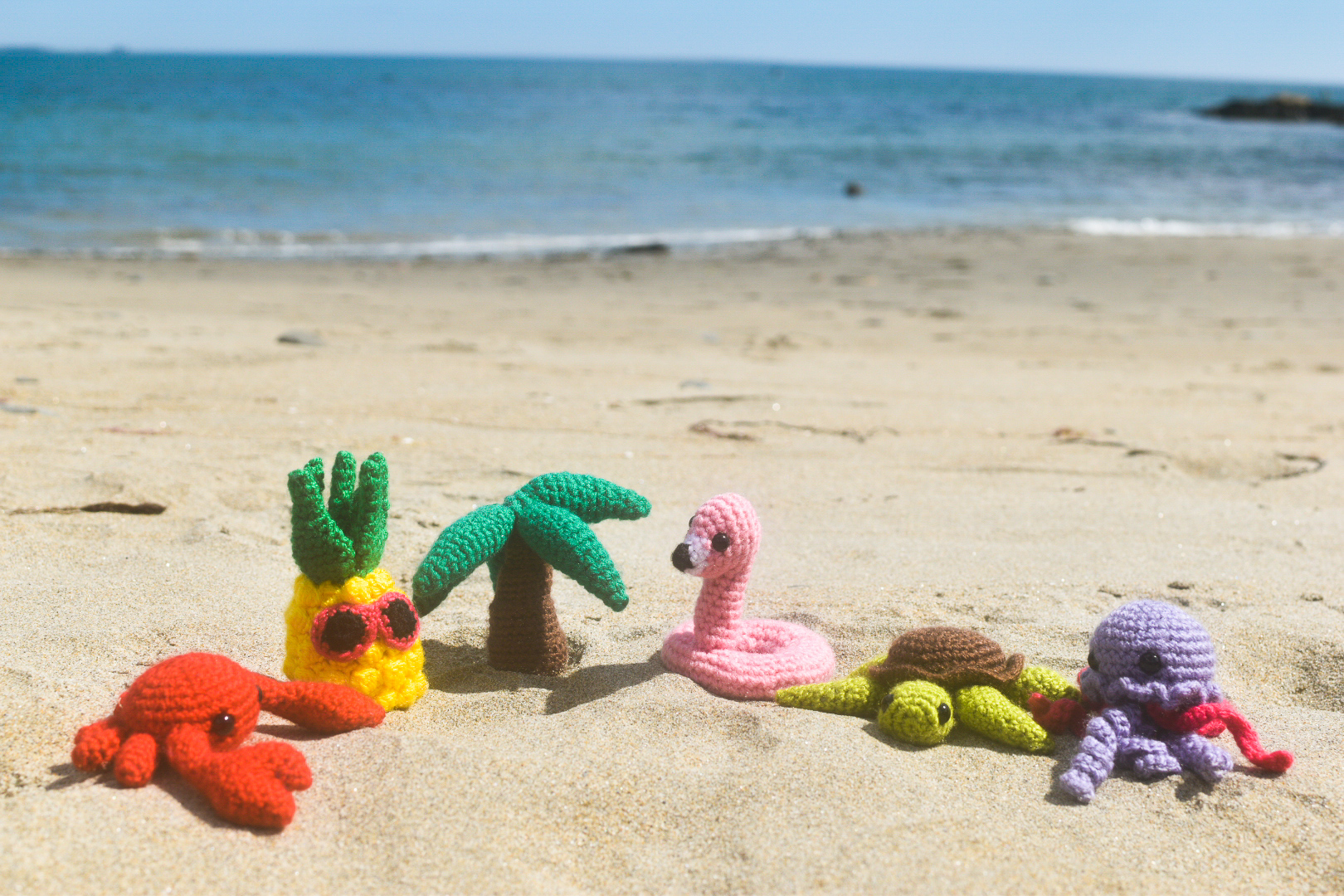 Free Pattern: Mini Unicorn Floatie Amigurumi - Wayward Pineapple Creations